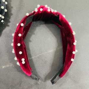 Headband with pearl